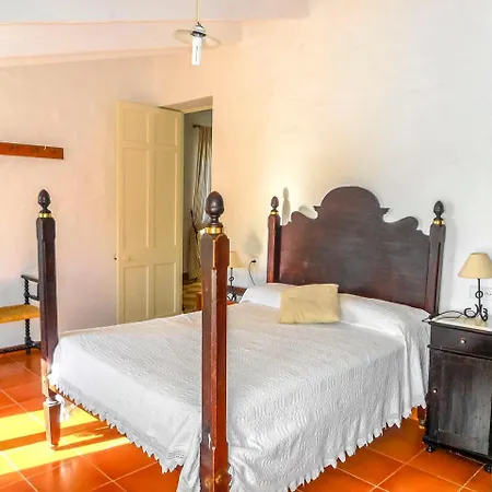 Sleeps 8 Pool Wifi Villa *